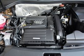 2016款奥迪Q3 30TFSI典藏版智领型