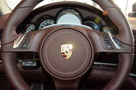 2014款保时捷Panamera 4S Executive