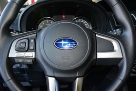2016款斯巴鲁XV 2.0i进取版