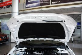 2016款三菱翼神1.8L CVT黑白复刻版