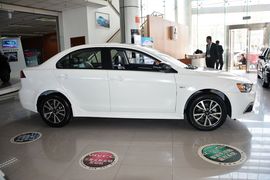 2016款三菱翼神1.8L