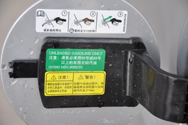 福特嘉年华三厢1.3L手动风尚型