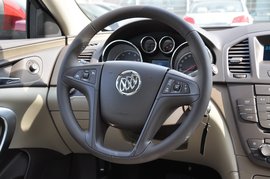 别克君威2.0L世博版OnStar