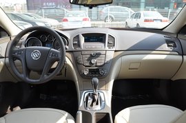 别克君威2.0L世博版OnStar