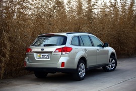 2010款斯巴鲁新傲虎深度测试