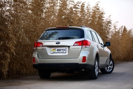 2010款斯巴鲁新傲虎深度测试