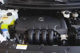 2016款东风风神AX3 1.5L手动尚酷型