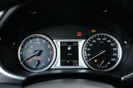 2016款铃木维特拉1.4T手动两驱豪华型