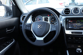 2016款铃木维特拉1.4T手动两驱豪华型