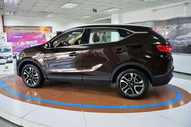 2015款东南DX7 1.5T自动尊贵型