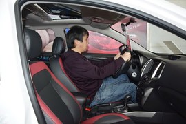 2015款长安逸动XT 1.6L手动致酷型 国V到店实拍