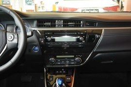 2016款丰田卡罗拉双擎1.8L CVT精英版