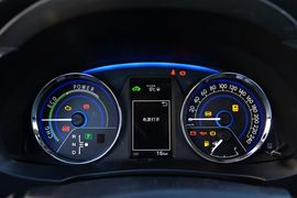 2016款丰田卡罗拉双擎1.8L CVT精英版