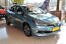 2016款丰田卡罗拉双擎1.8L CVT精英版