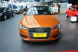 2015款奥迪A3 Sportback 35TFSI 300万纪念舒享版
