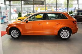 2015款奥迪A3 Sportback 35TFSI 300万纪念舒享版