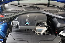 2016款宝马320i M运动型