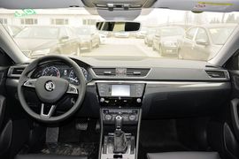 2016款斯柯达速派330TSI DSG智行版