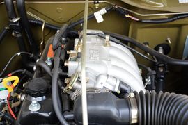 2016款北汽BJ212 2.0L方门四驱豪华型国V