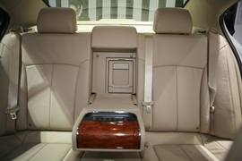 别克君越车展实拍