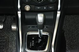 2016款比亚迪元 1.5TID自动旗舰型