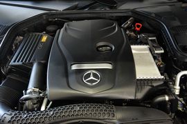 2016款奔驰C180旅行轿车