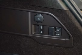 2016款大众途锐3.0TSI舒适型