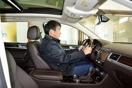 2016款大众途锐3.0TSI舒适型
