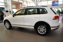 2016款大众途锐3.0TSI舒适型