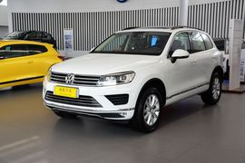 2016款大众途锐3.0TSI舒适型