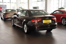 2016款奥迪A4L 35TFSI 典藏版 自动标准型
