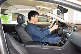 2016款捷豹XJL 3.0 SC两驱典雅商务版到店实拍