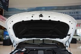 2016款路虎第四代发现 3.0 V6 SC征峰限量版