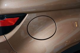 2015款路虎揽胜极光2.0T 五门智耀版