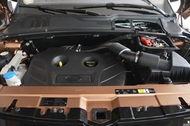 2015款路虎揽胜极光2.0T 五门智耀版