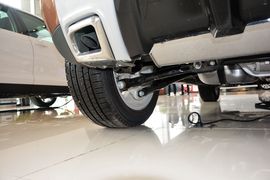 2015款路虎揽胜极光2.0T 五门智耀版