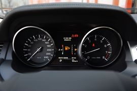 2015款路虎揽胜极光2.0T 五门智耀版