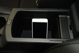 2016款雪铁龙C4世嘉1.6L自动豪华型