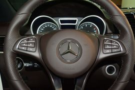 2016款奔驰GLE400 4MATIC