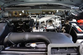 2016款三菱帕杰罗3.0L自动尊贵版 国V