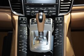 2016款保时捷Panamera 4 Executive Edition 3.0T