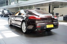 2016款保时捷Panamera 4 Executive Edition 3.0T