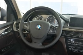 2015款宝马X5 xDrive28i