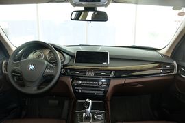 2015款宝马X5 xDrive28i