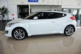 2015款现代Veloster飞思 1.6T自动豪华版