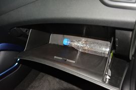 2015款现代Veloster飞思 1.6T自动豪华版
