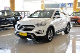 2016款现代格锐2.0T 7座四驱领先版