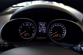 2016款现代格锐2.0T 7座四驱领先版