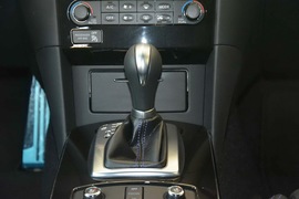 2015款英菲尼迪QX70 3.7L绝影版