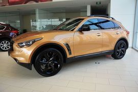 2015款英菲尼迪QX70 3.7L绝影版